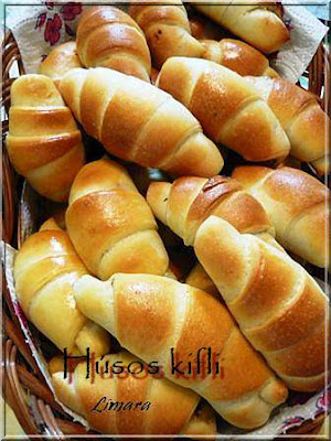 Húsos kifli Húsos kifli