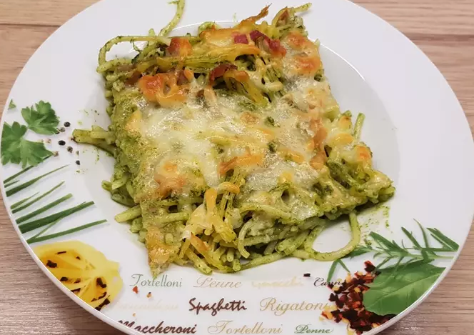 Spenótos rakott tészta Spenótos rakott tészta